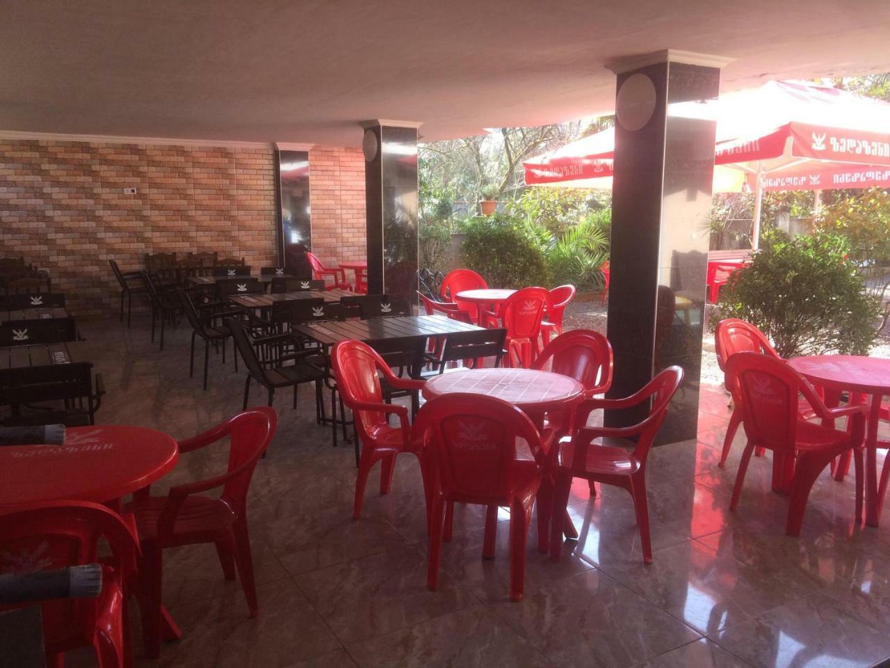 Hotel Twins Kobuleti Exterior foto