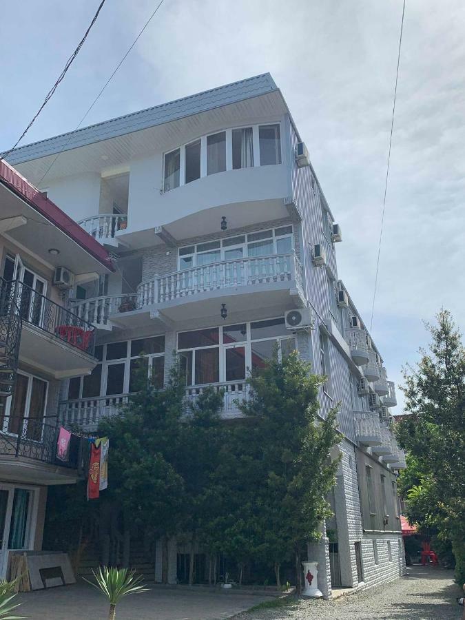 Hotel Twins Kobuleti Exterior foto
