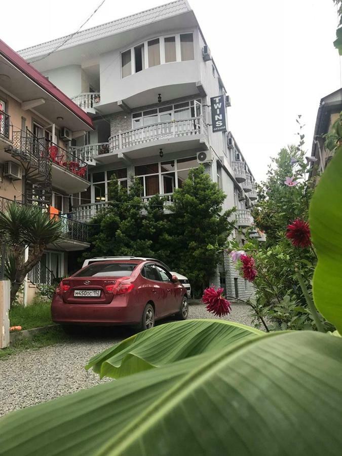 Hotel Twins Kobuleti Exterior foto