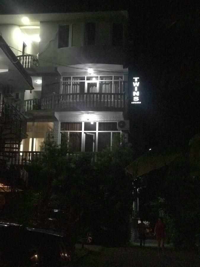 Hotel Twins Kobuleti Exterior foto